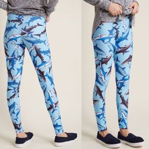Shark leggings